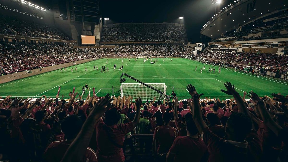 Stillbild ur en Europa League match.